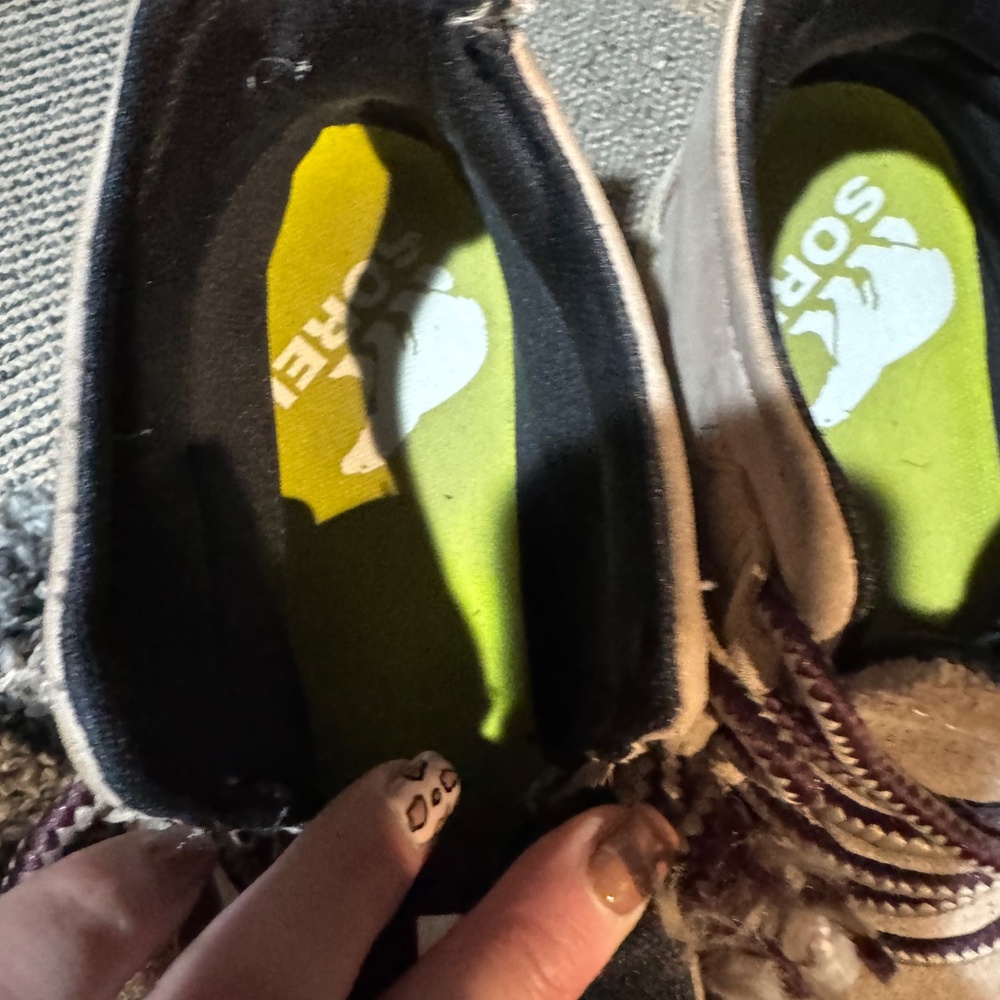 Sorel - Picture 3 of 6